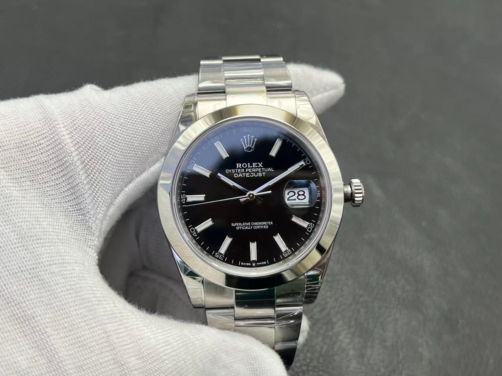 Rolex Datejust m126300-0011