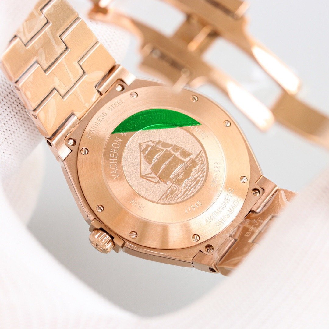 Vacheron Constantin Overseas 47040/000R-9666 - Image 3