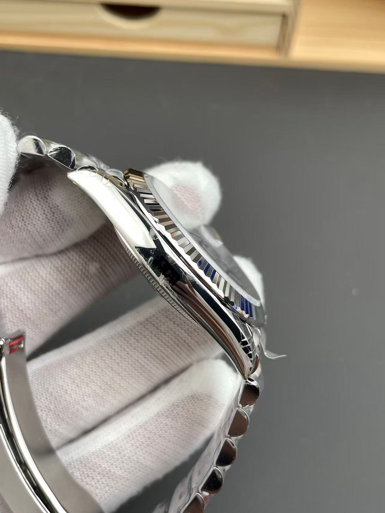 Rolex Datejust series m126334-002 - Image 4