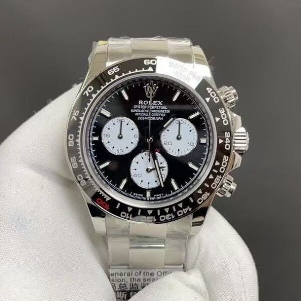 Rolex "Panda" Daytona M126500LN-0001