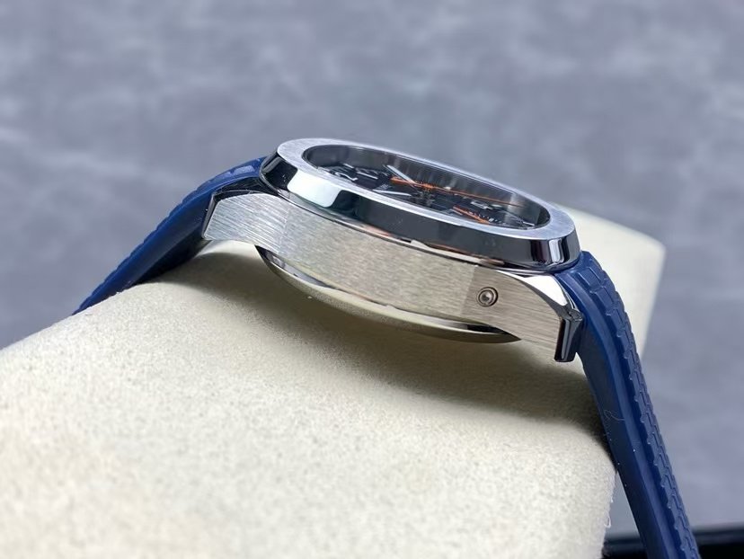 Patek Philippe Aquanaut 5968A - Image 6