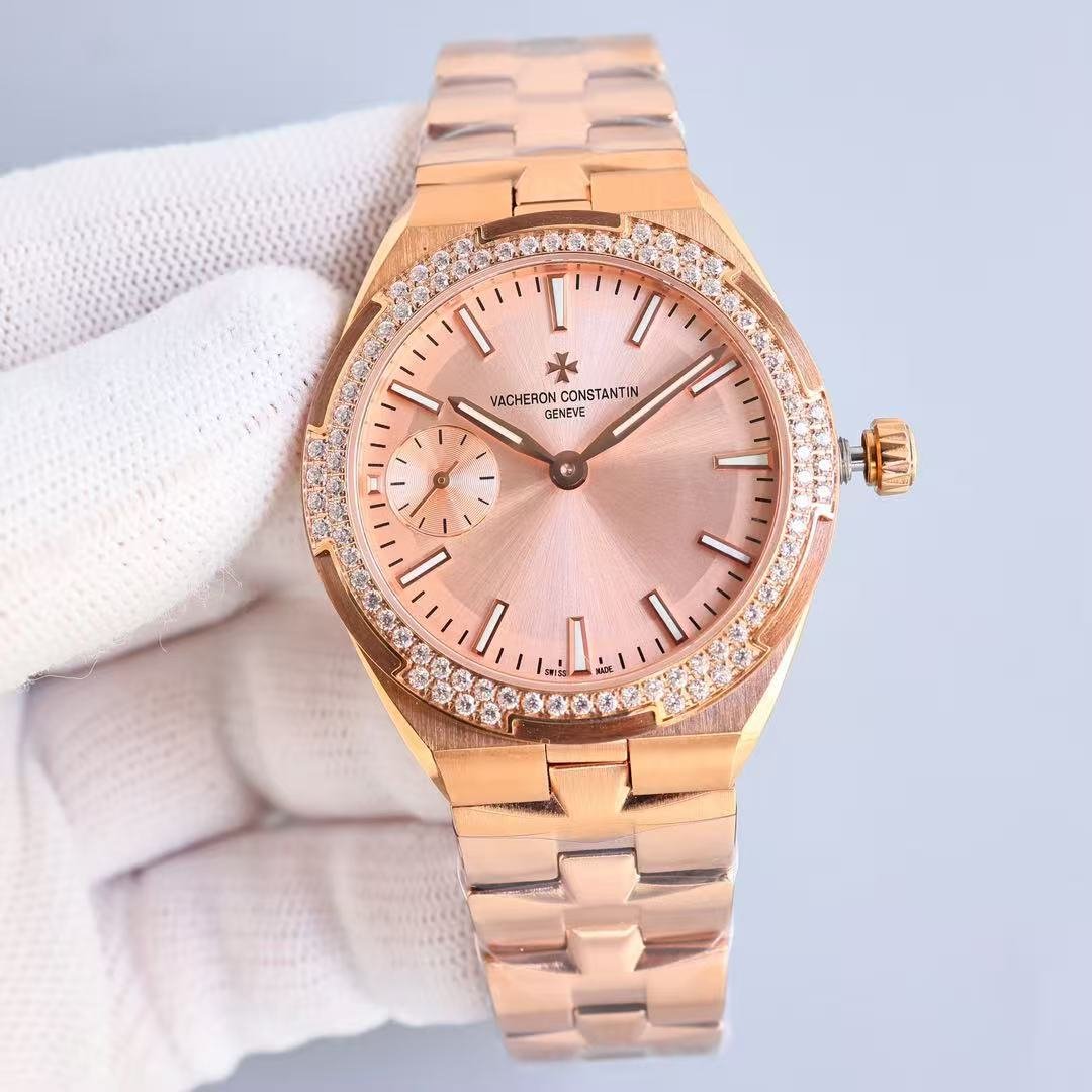 Vacheron Constantin Overseas collection 2300V–2305V - Image 5