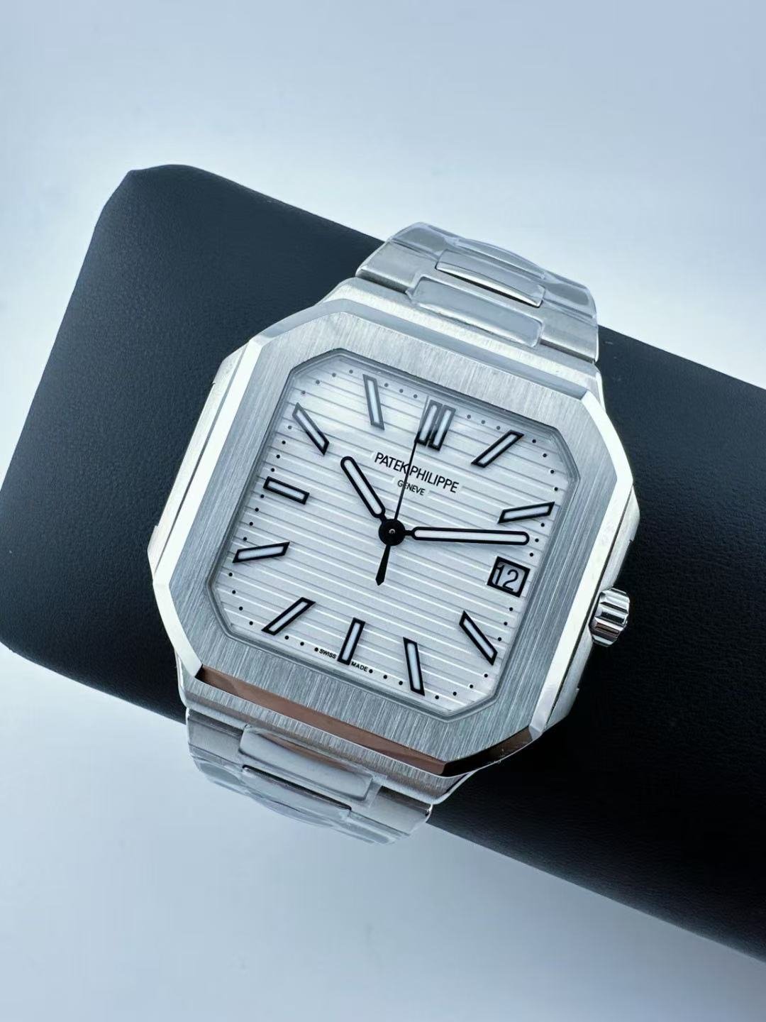 Patek Philippe Cubitus 5821 - Image 3
