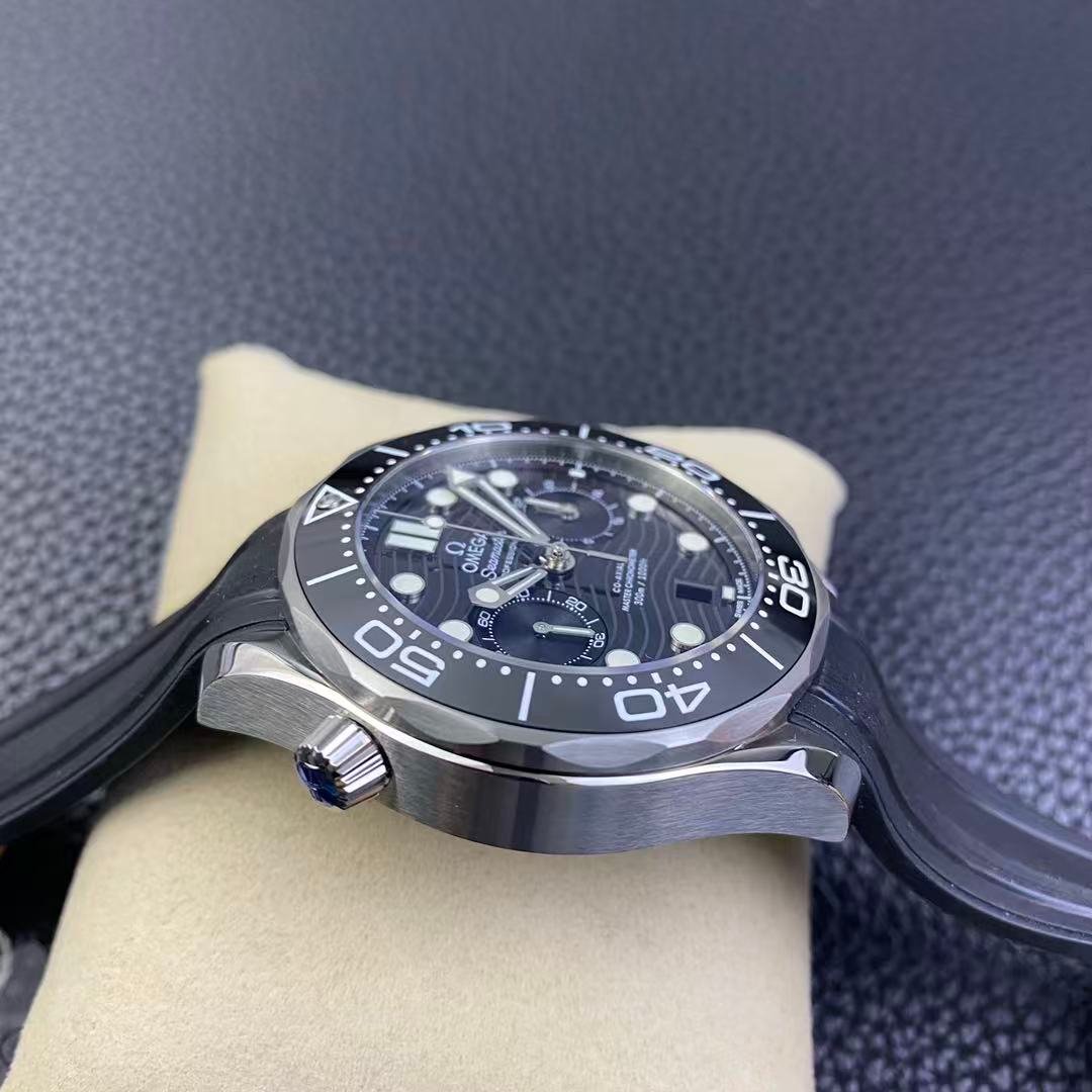 Omega Seamaster 300m - Image 4
