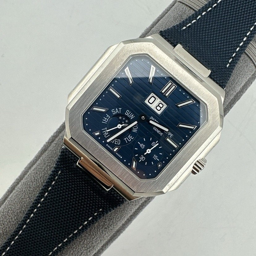 Patek Philippe Cubitus 5822P-001 - Image 2