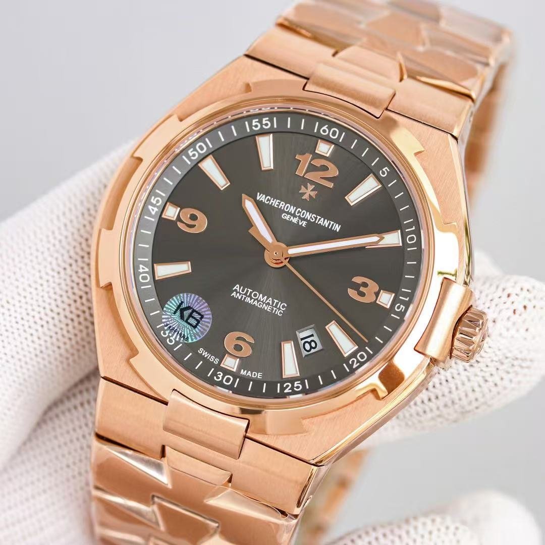 Vacheron Constantin Overseas 47040/000R-9666 - Image 5