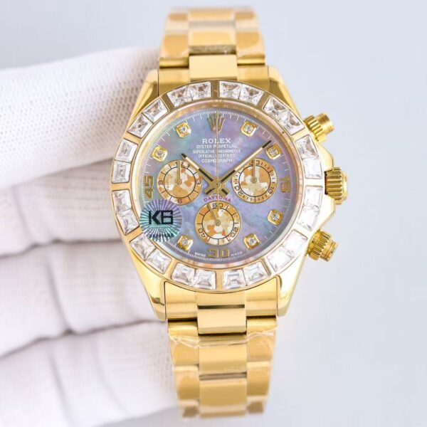 Rolex Cosmograph Daytona in yellow gold with a factory-set diamond dial in purple mother-of-pearl (Ref. M126508-0011)