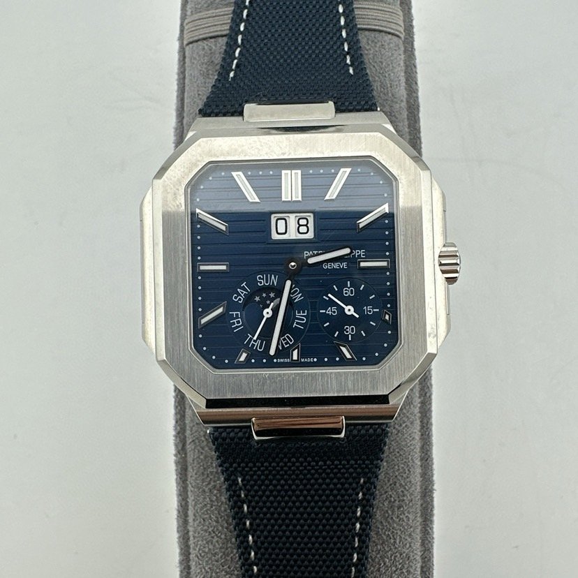 Patek Philippe Cubitus 5822P-001