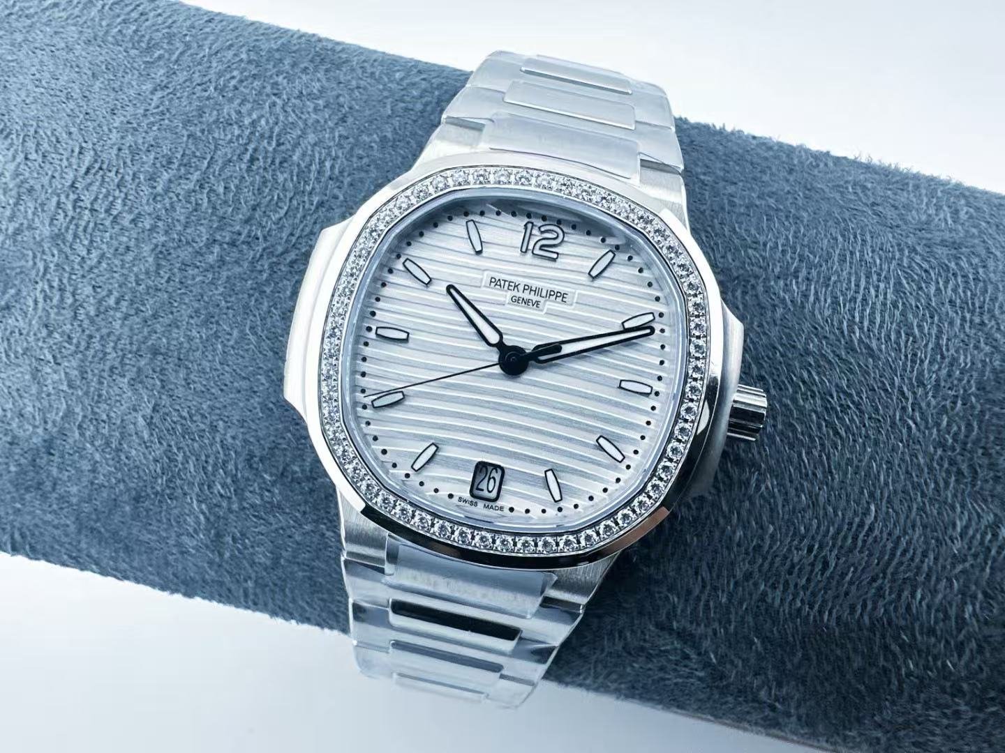 Patek Philippe Nautilus 5711/1A-001 - Image 3