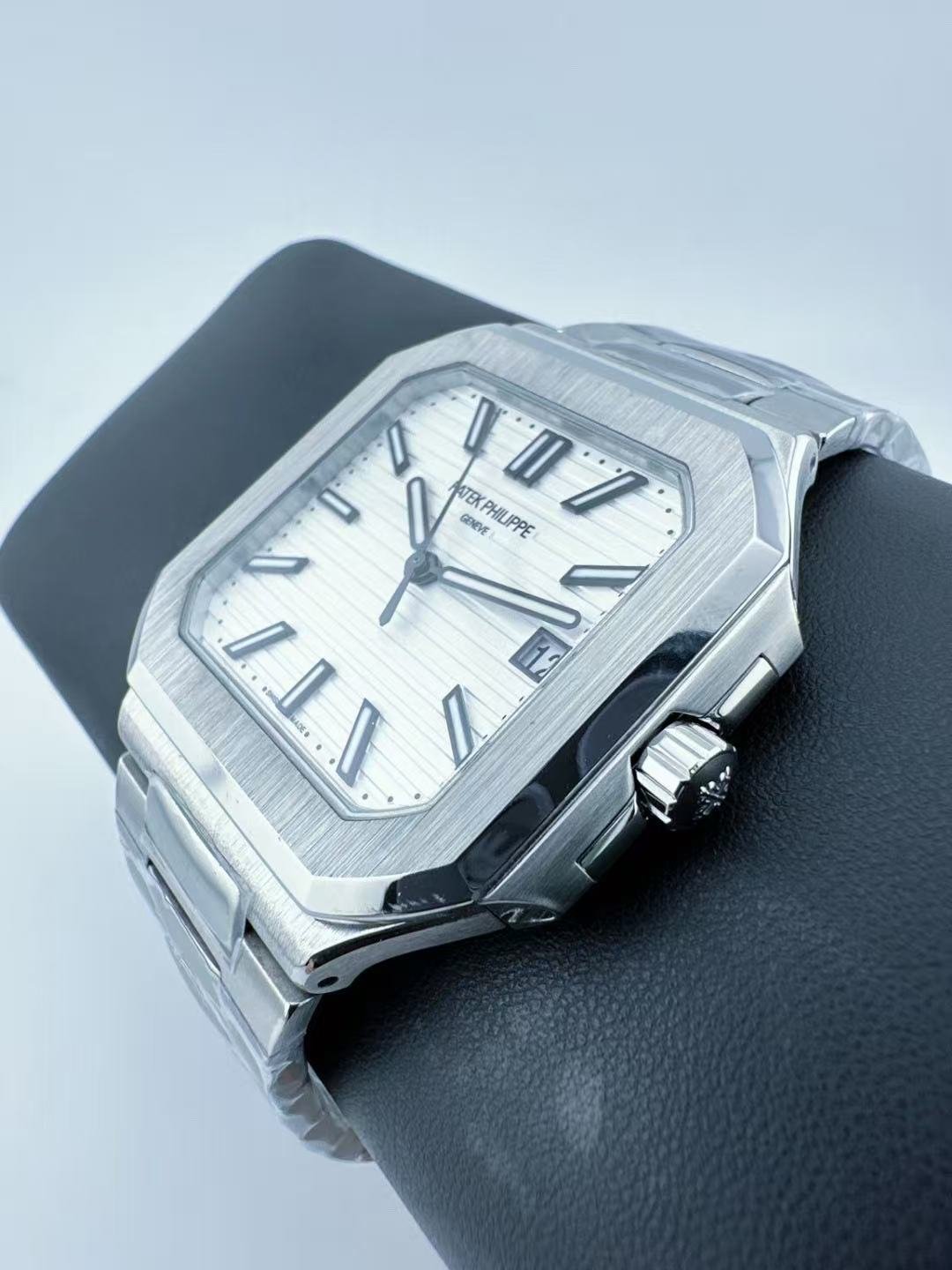 Patek Philippe Cubitus 5821 - Image 7