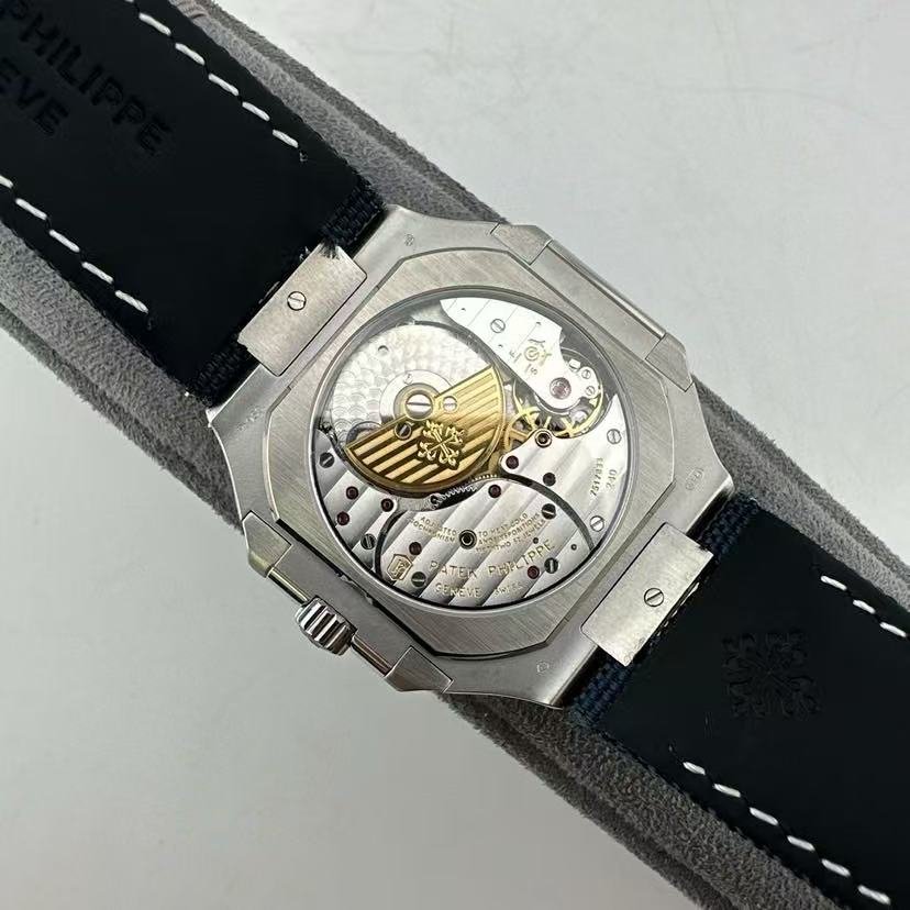 Patek Philippe Cubitus 5822P-001 - Image 8