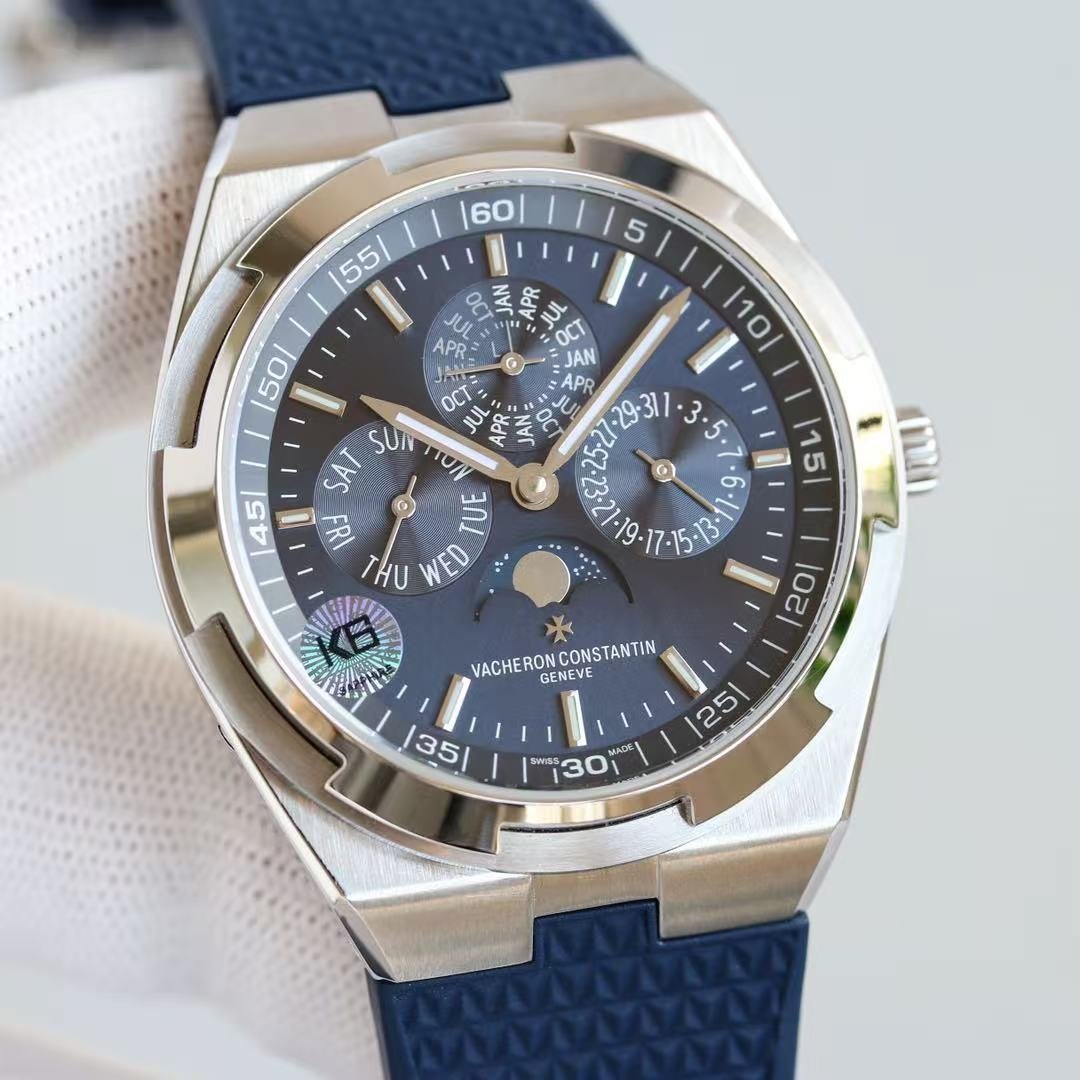 Vacheron Constantin Overseas 4300V/120G-B102 - Image 7