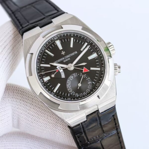 Vacheron Constantin Overseas collection, model 7900V