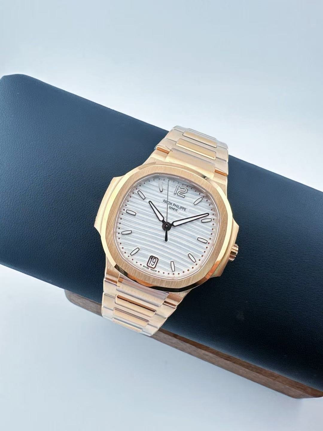 Patek Philippe Nautilus 5711/1A-001 (Copy) - Image 4